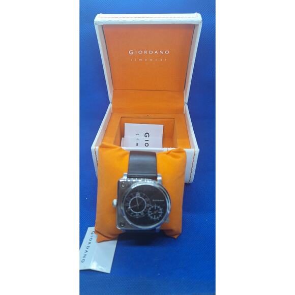 Giordano quartz dual analog 1378-01 men's vintage watch  nos  new battery- nib - Picture 1 of 9